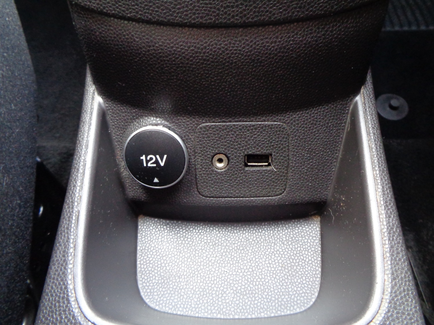 Used Ford Fiesta 2014 for sale - 76638375: Photo 19