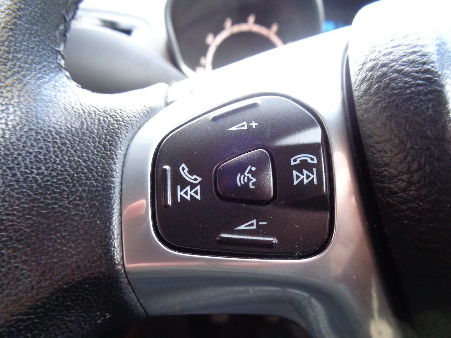 Used Ford Fiesta 2014 for sale - 76638375: Photo 21