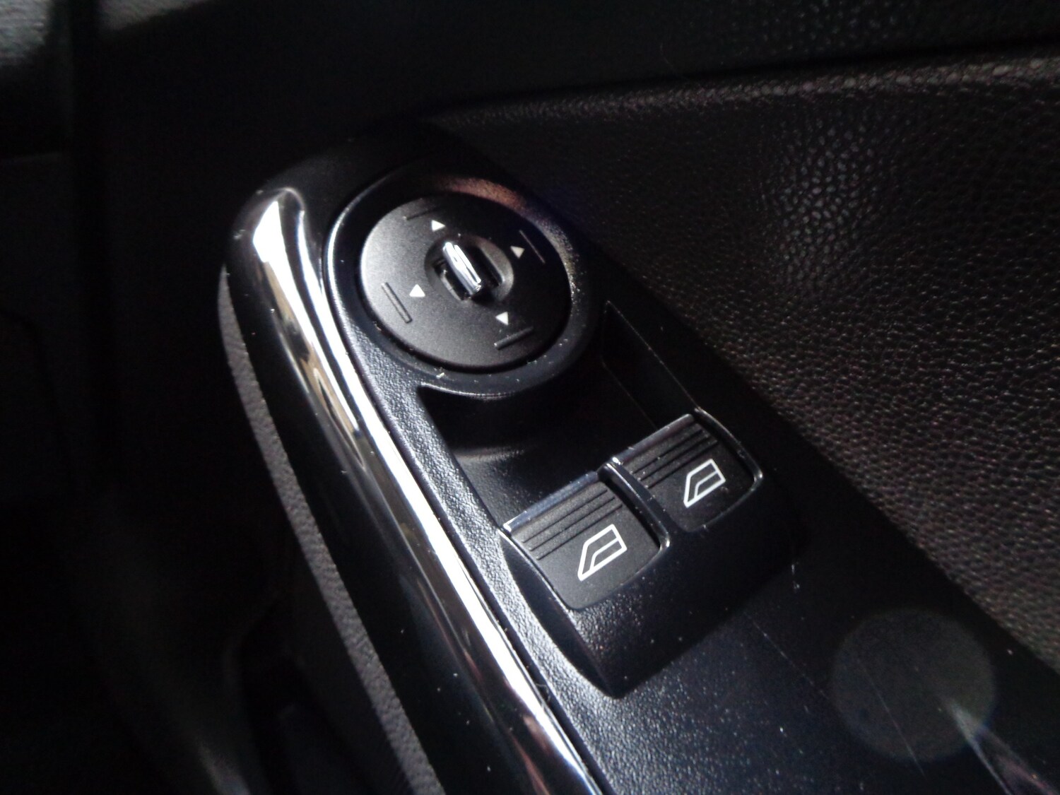 Used Ford Fiesta 2014 for sale - 76638375: Photo 23