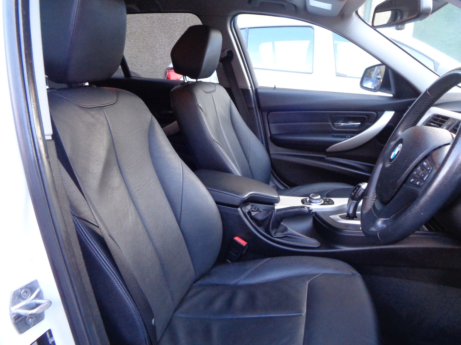 Used BMW 3 Series 2016 for sale - 76834699: Photo 16