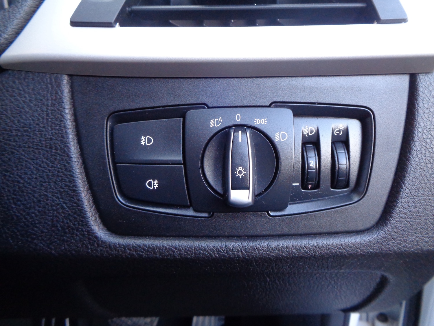 Used BMW 3 Series 2016 for sale - 76834699: Photo 27