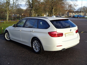Used BMW 3 Series 2016 for sale - 76834699: Photo