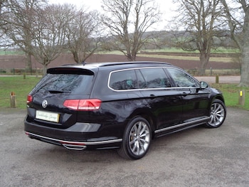 Used Volkswagen Passat 2018 for sale - 77901035: Photo