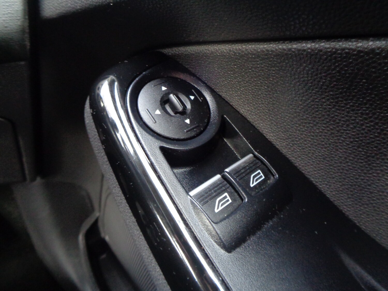 Used Ford Fiesta 2015 for sale - 77530411: Photo 22