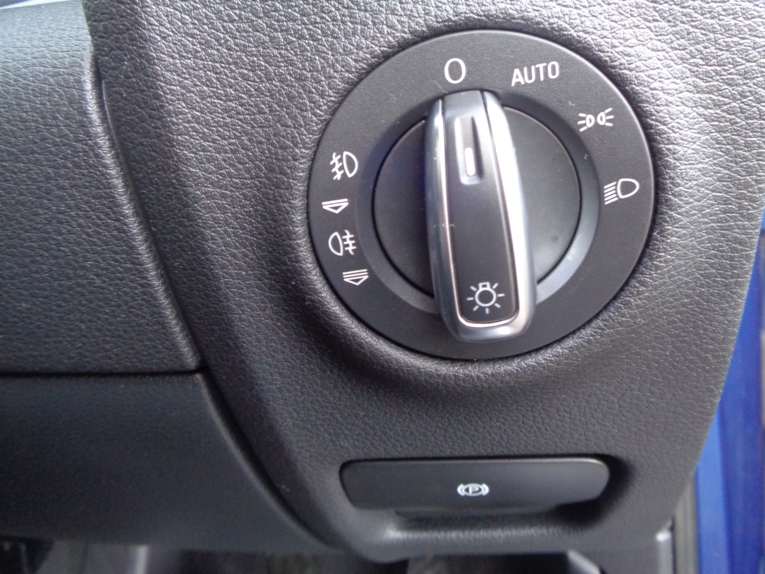 Used Audi Q7 2013 for sale - 76555525: Photo 28