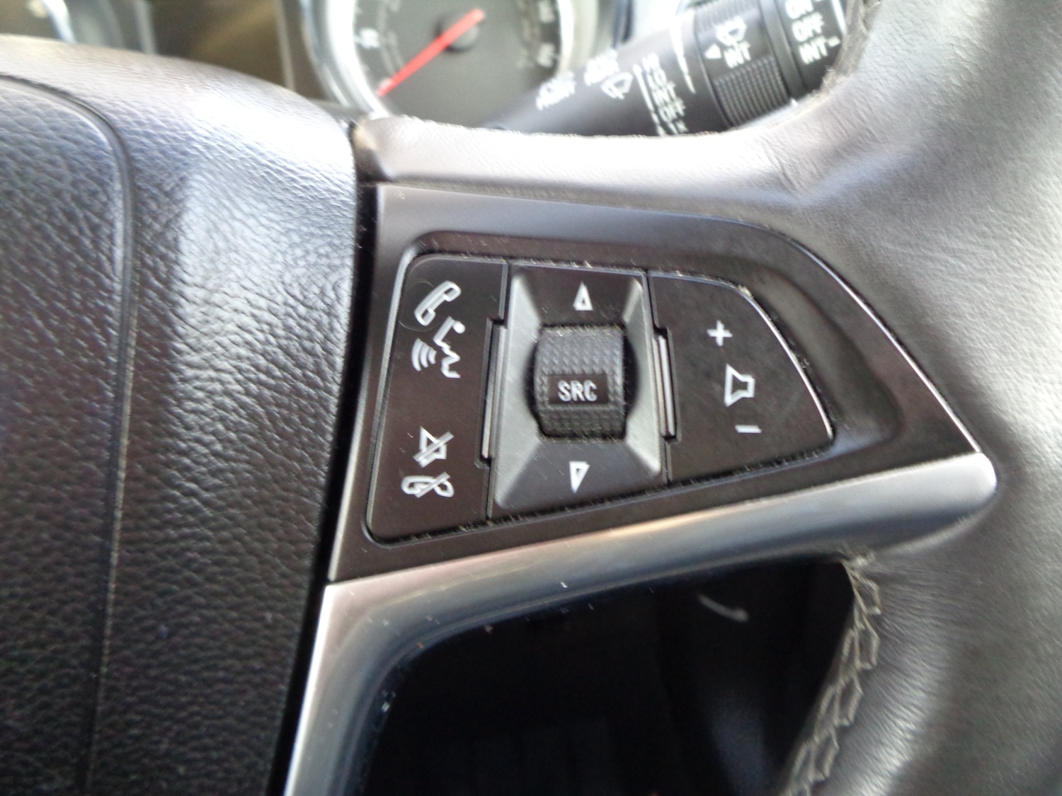 Used Vauxhall Mokka 2015 for sale - 77168022: Photo 26