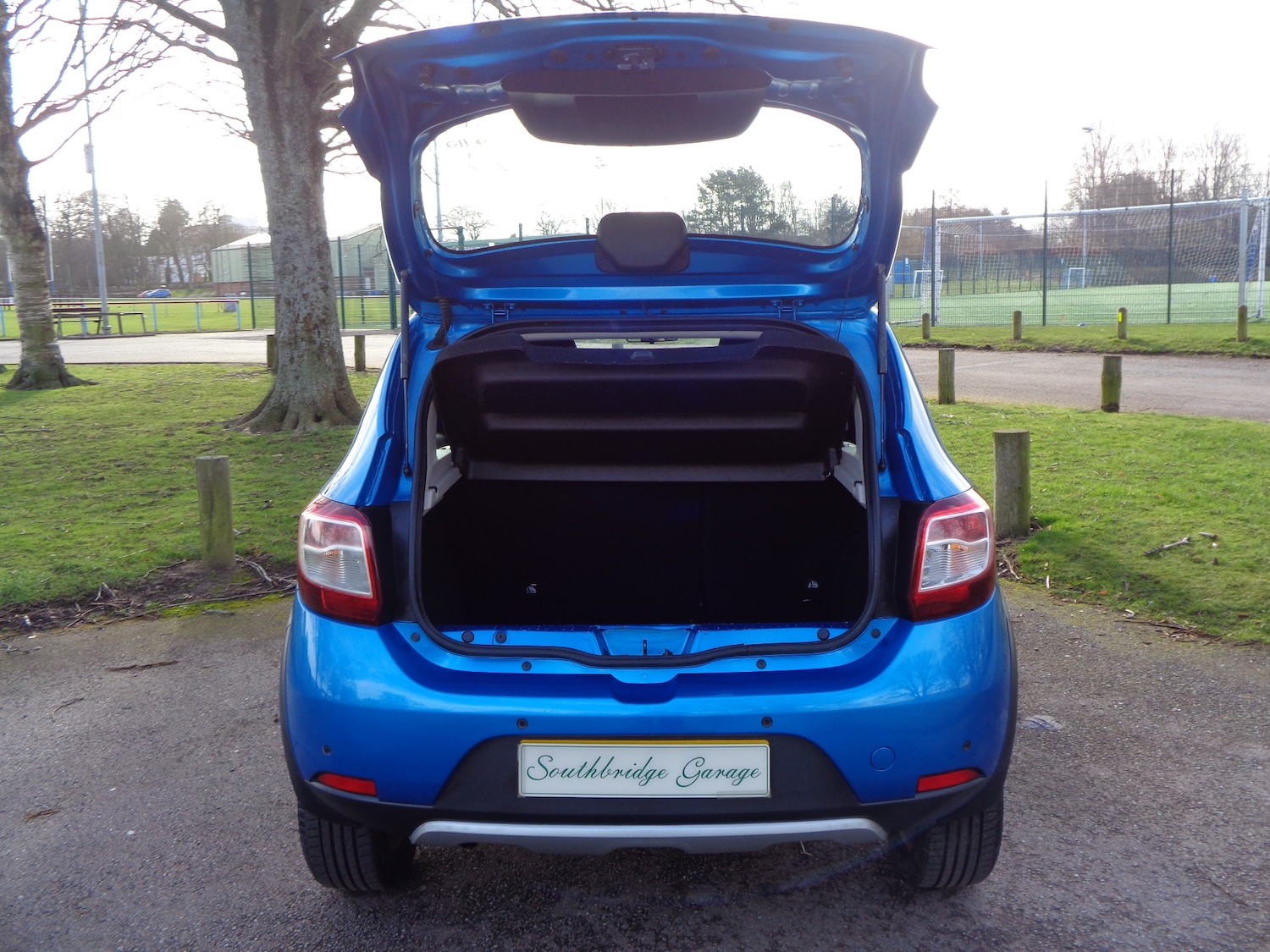 Used Dacia Sandero Stepway 2015 for sale - 77640350: Photo 8