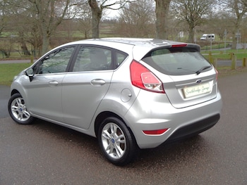 Used Ford Fiesta 2014 for sale - 77530592: Photo