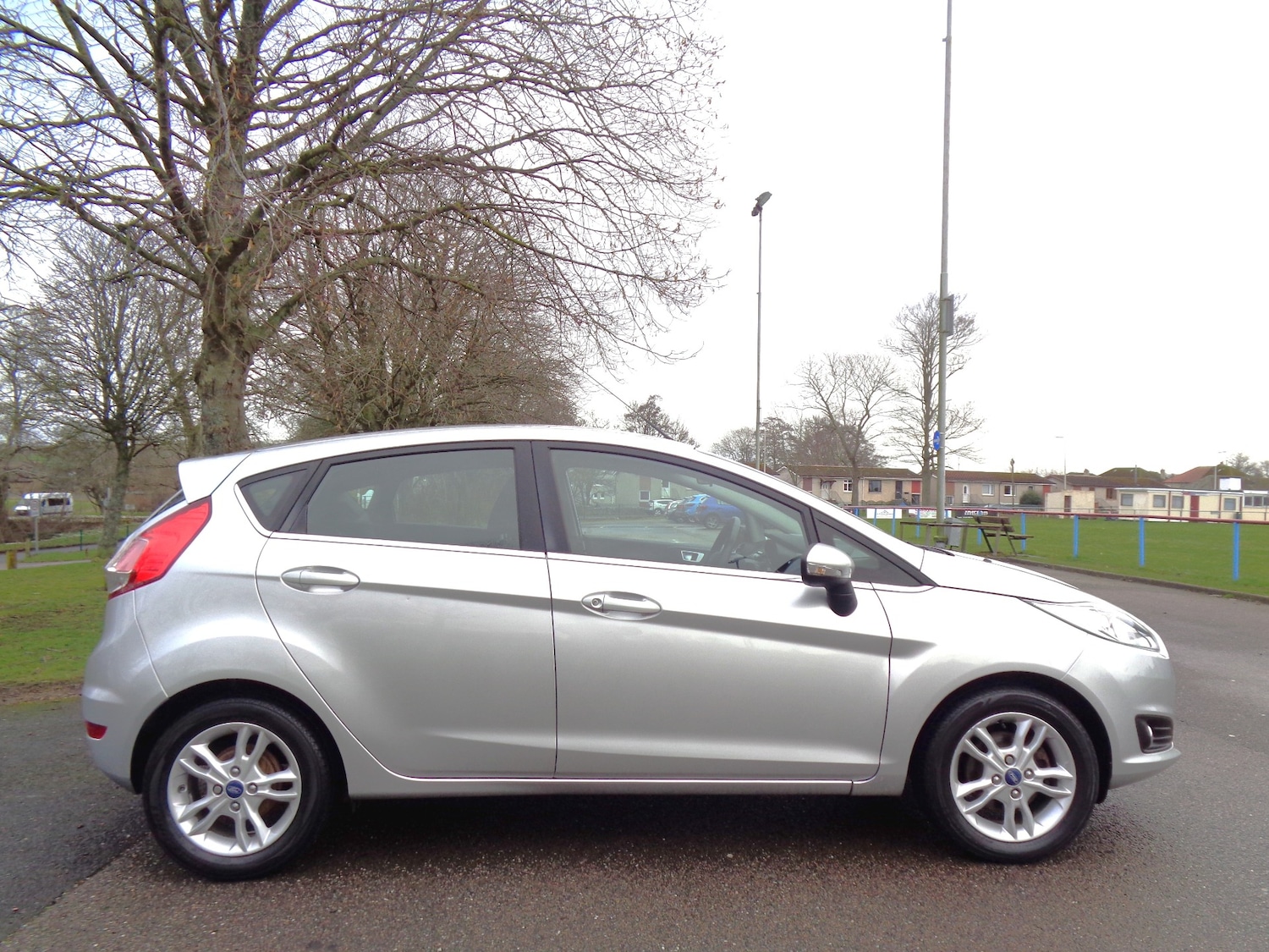 Used Ford Fiesta 2014 for sale - 77530592: Photo 9