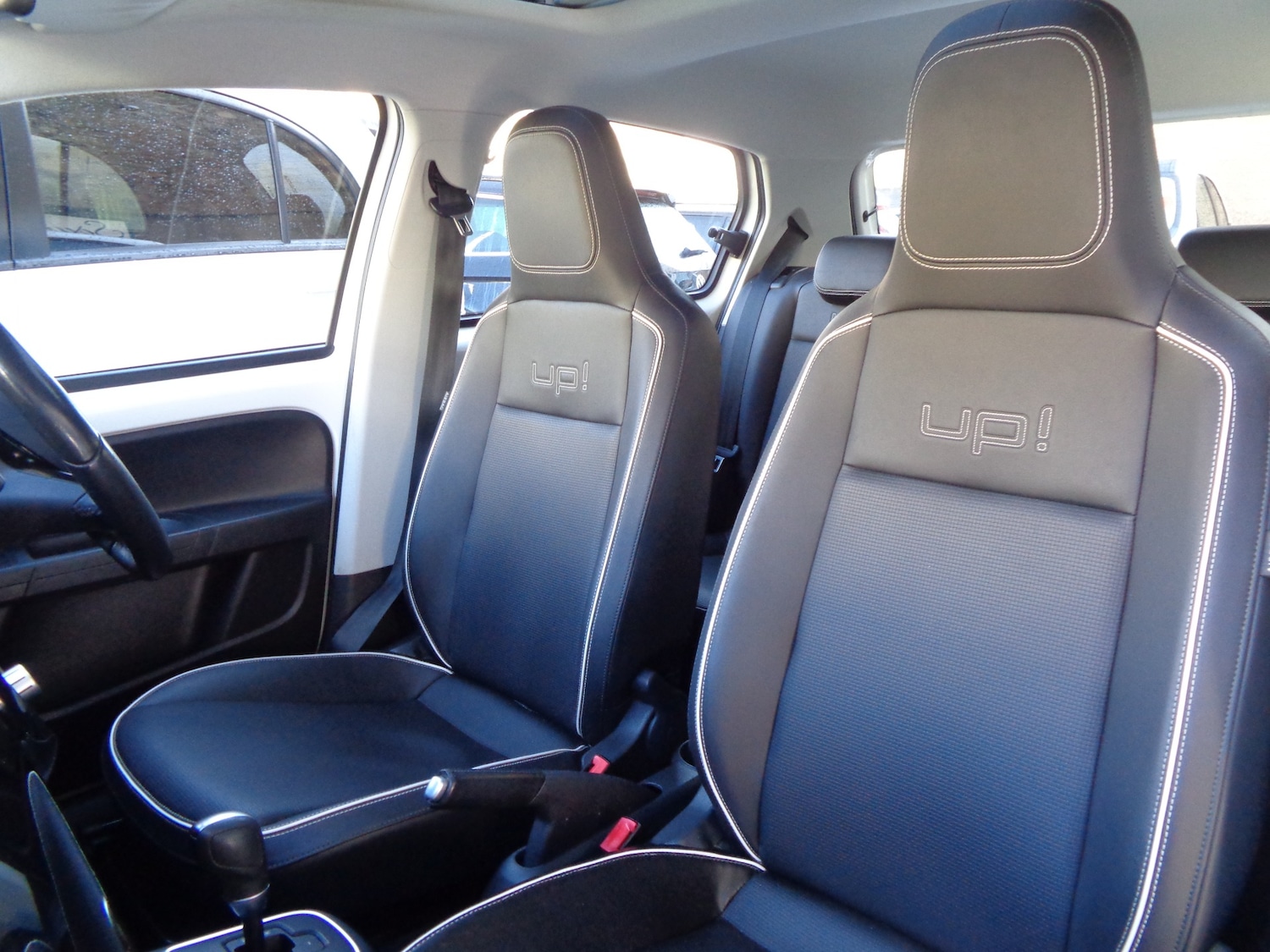 Used Volkswagen up! 2014 for sale - 78121239: Photo 12