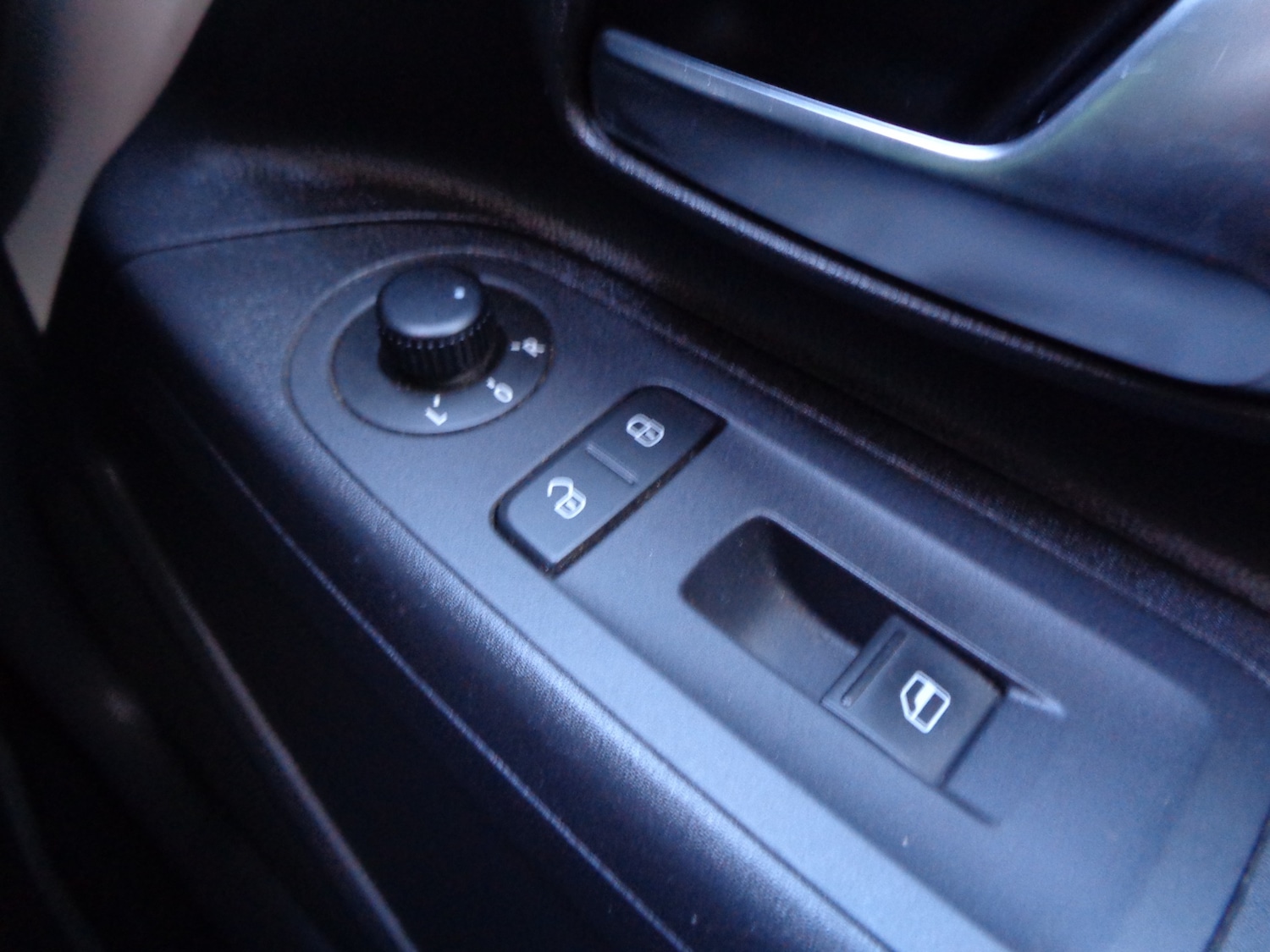 Used Volkswagen up! 2014 for sale - 78121239: Photo 24