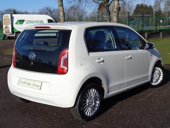 Used Volkswagen up! 2014 for sale - 78121239: Photo