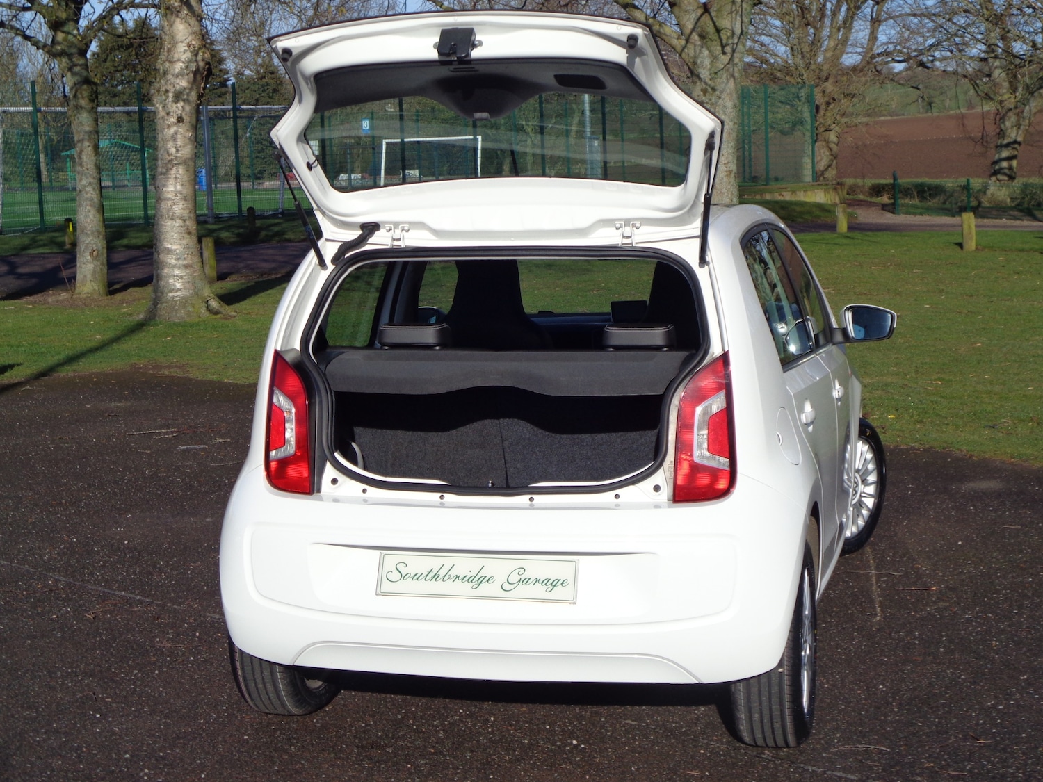 Used Volkswagen up! 2014 for sale - 78121239: Photo 8