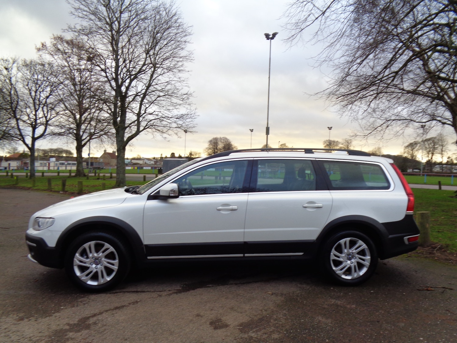 Used Volvo XC70 2015 for sale - 77001496: Photo 10