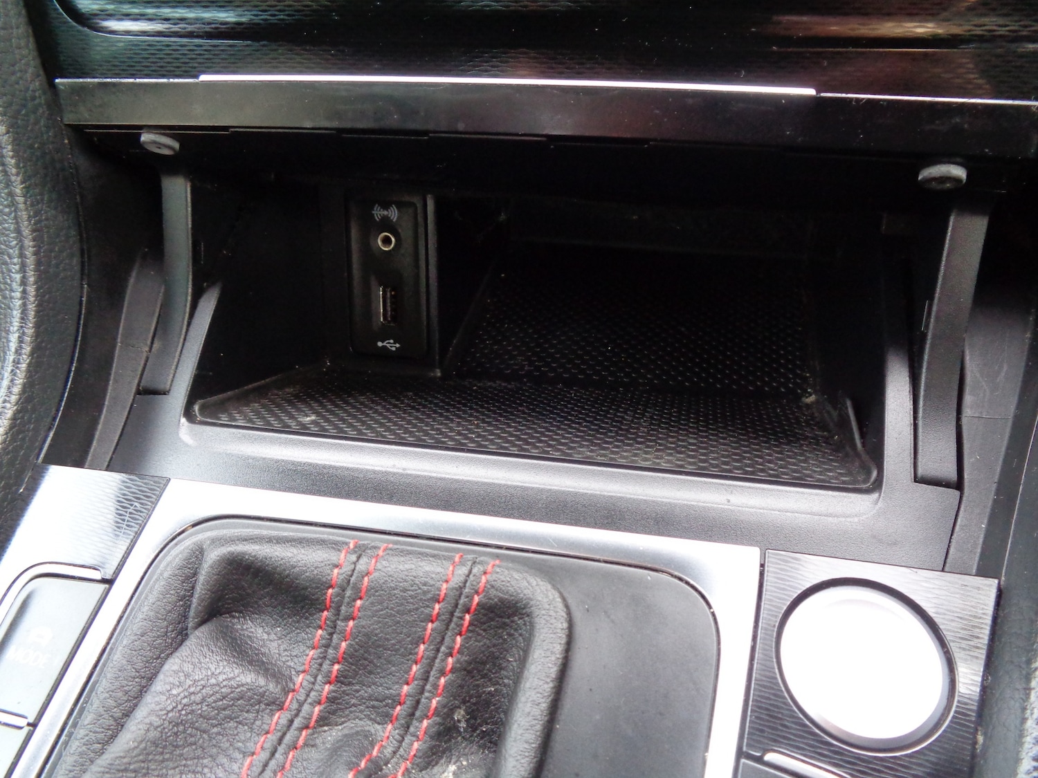 Used Volkswagen Golf 2016 for sale - 77951068: Photo 35