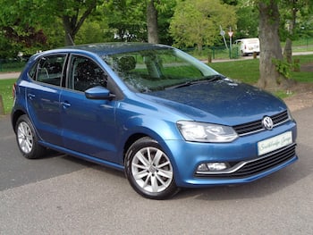 Used Volkswagen Polo 2015 for sale - 79625619: Photo