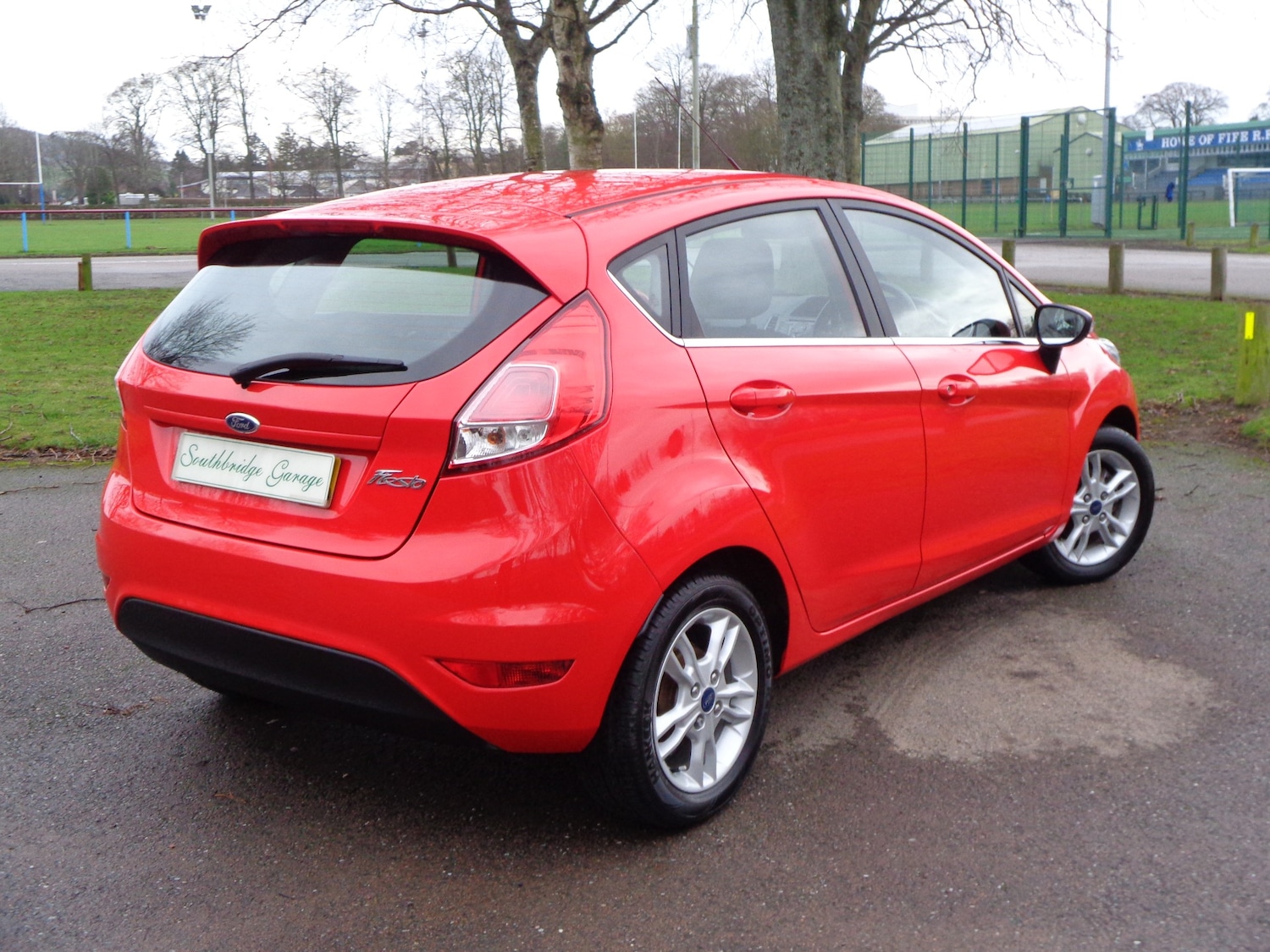 Used Ford Fiesta 2015 for sale - 76982954: Photo 3