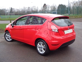 Used Ford Fiesta 2015 for sale - 76982954: Photo