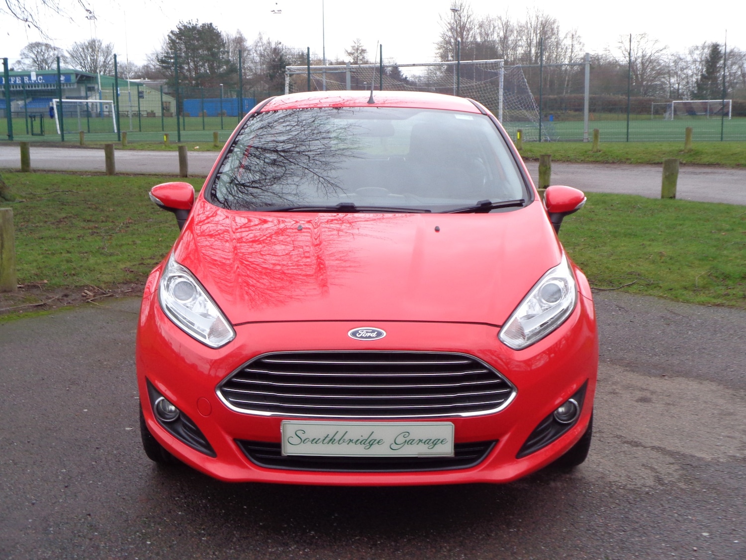 Used Ford Fiesta 2015 for sale - 76982954: Photo 5