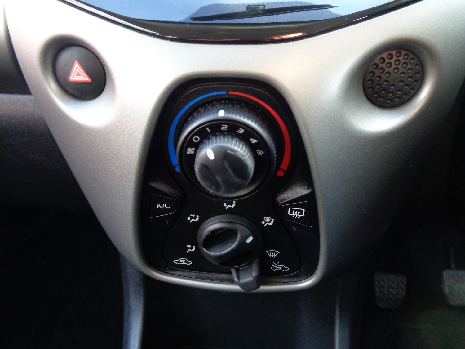 Used Citroen C1 2015 for sale - 76931416: Photo 18