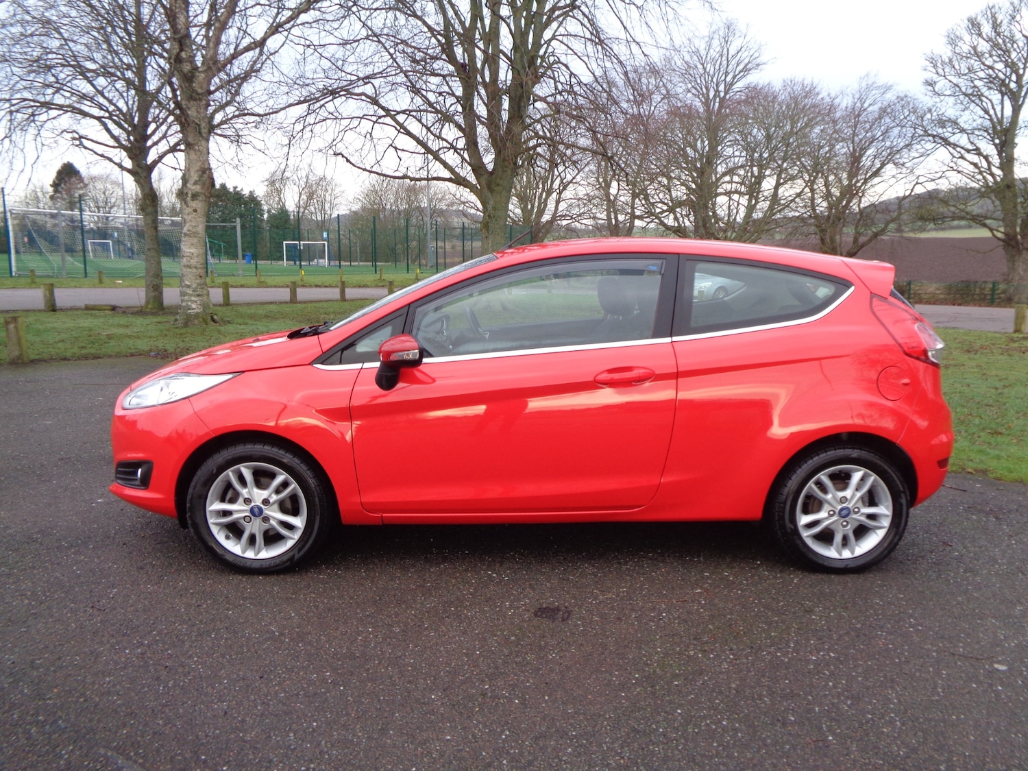 Used Ford Fiesta 2014 for sale - 76946004: Photo 10