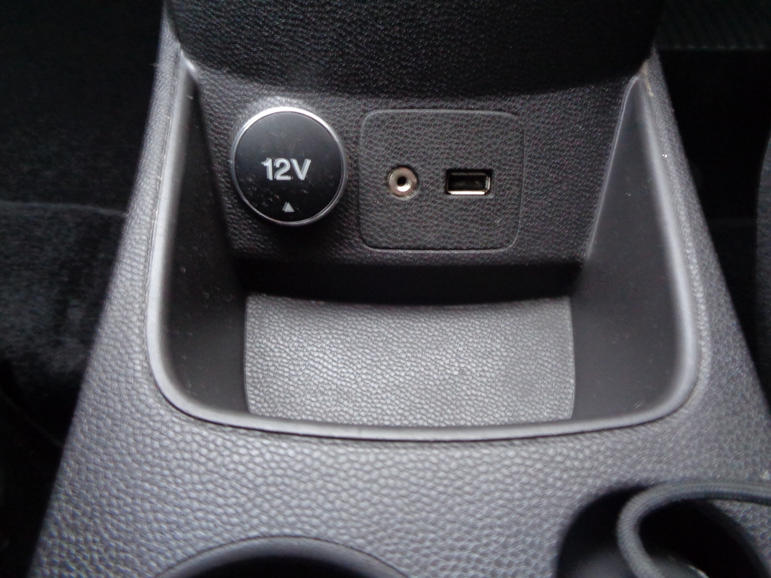 Used Ford Fiesta 2014 for sale - 76946004: Photo 20