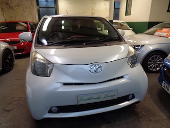 Used Toyota IQ 2011 for sale - 77515942: Photo