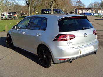 Used Volkswagen Golf 2016 for sale - 79617046: Photo