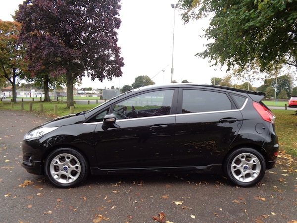 Used Ford Fiesta 2013 for sale - 76157898: Photo 10