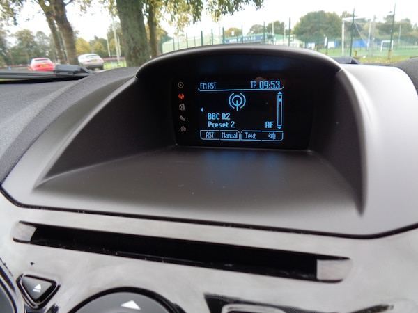 Used Ford Fiesta 2013 for sale - 76157898: Photo 15