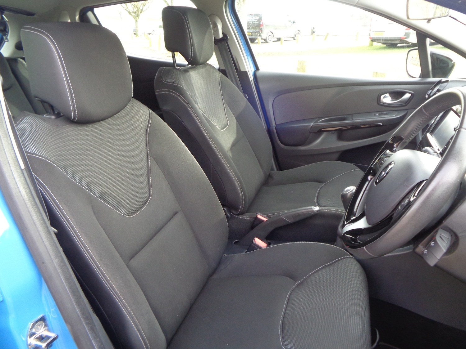 Used Renault Clio 2015 for sale - 77530647: Photo 13