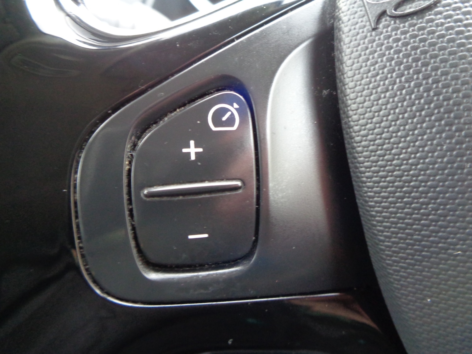 Used Renault Clio 2015 for sale - 77530647: Photo 18