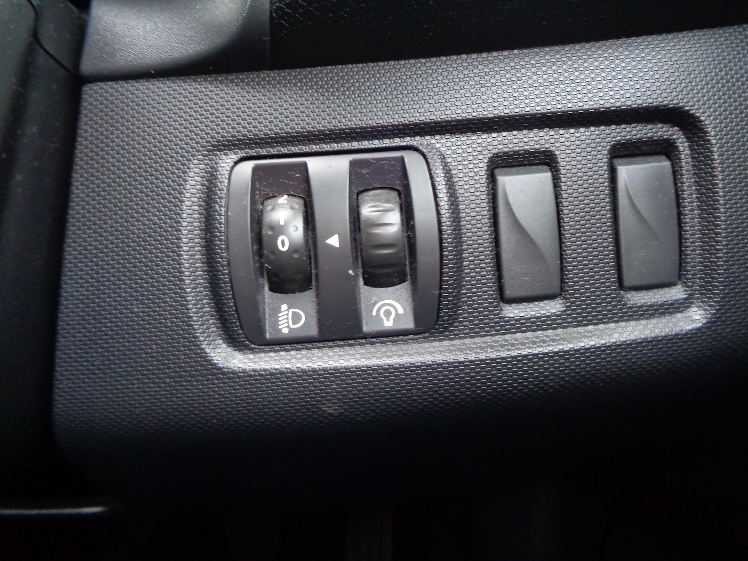 Used Renault Clio 2015 for sale - 77530647: Photo 20