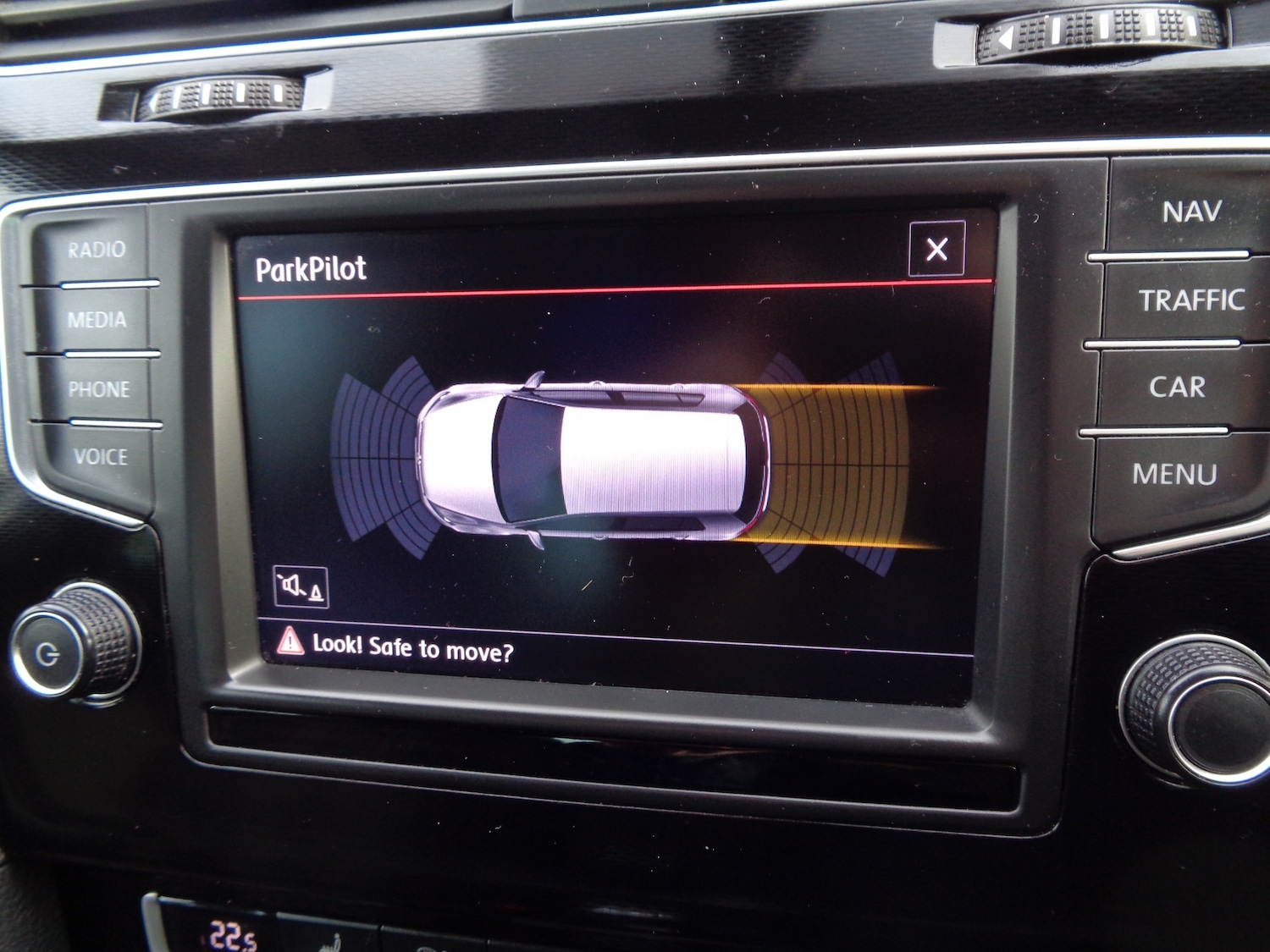 Used Volkswagen Golf 2016 for sale - 77901024: Photo 19