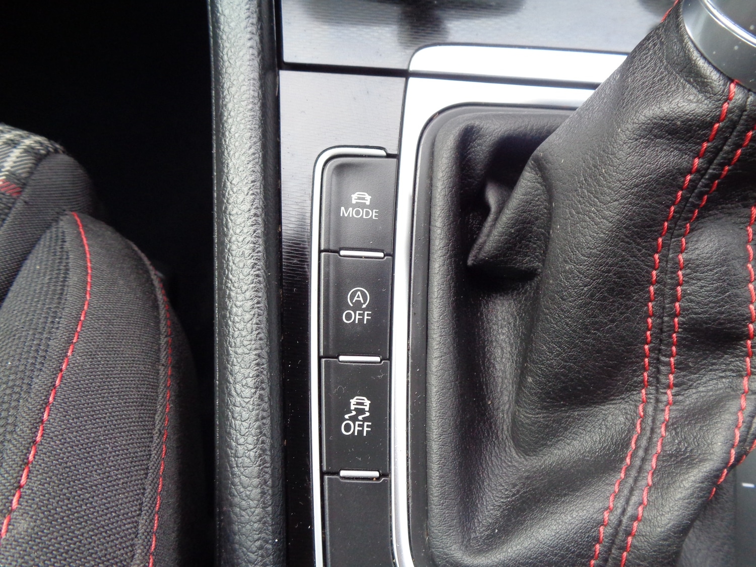 Used Volkswagen Golf 2016 for sale - 77901024: Photo 22