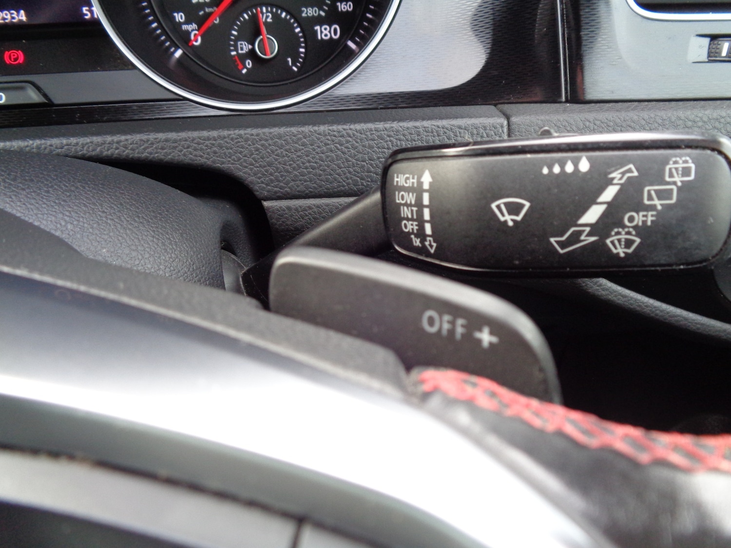 Used Volkswagen Golf 2016 for sale - 77901024: Photo 25