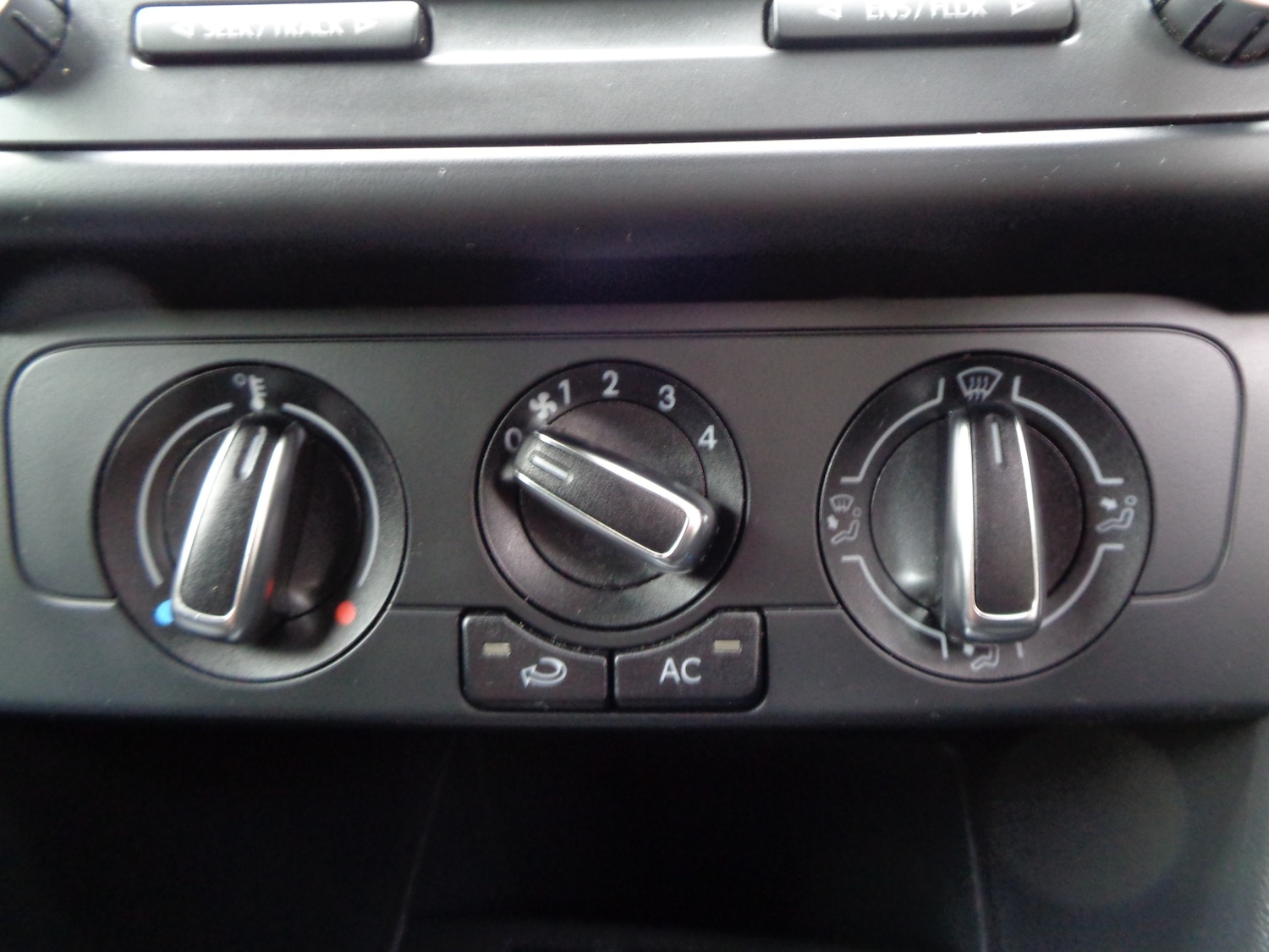 Used Volkswagen Polo 2014 for sale - 76193100: Photo 17