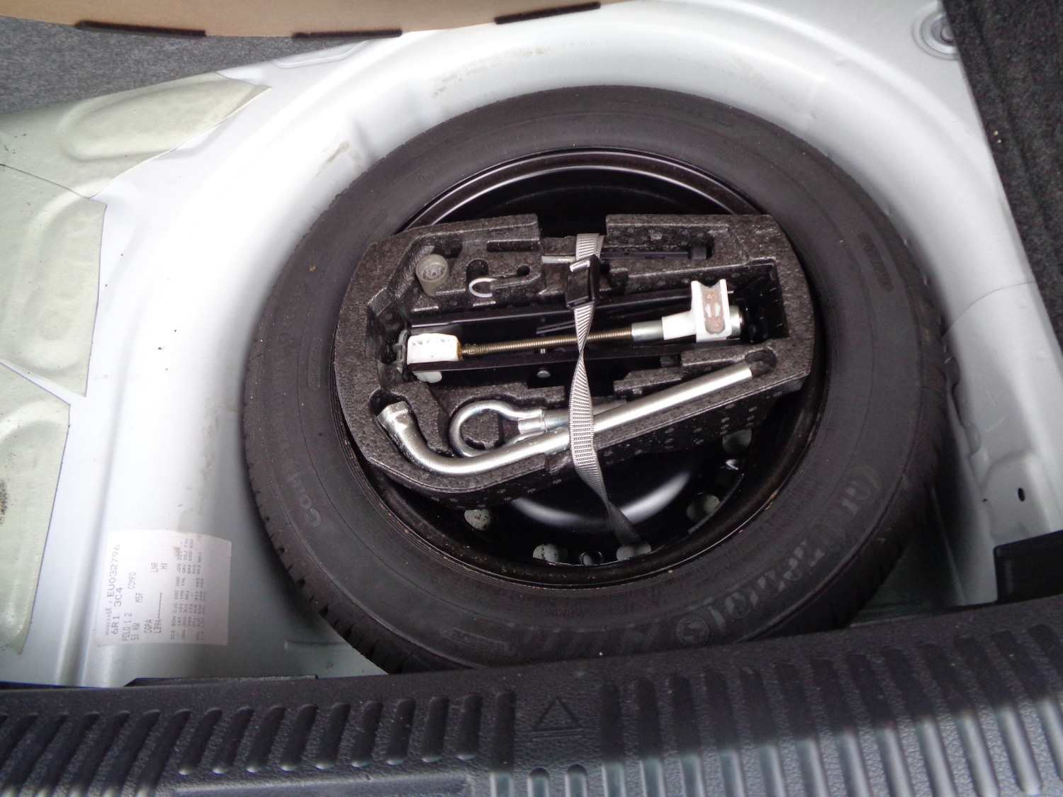 Used Volkswagen Polo 2014 for sale - 76193100: Photo 25