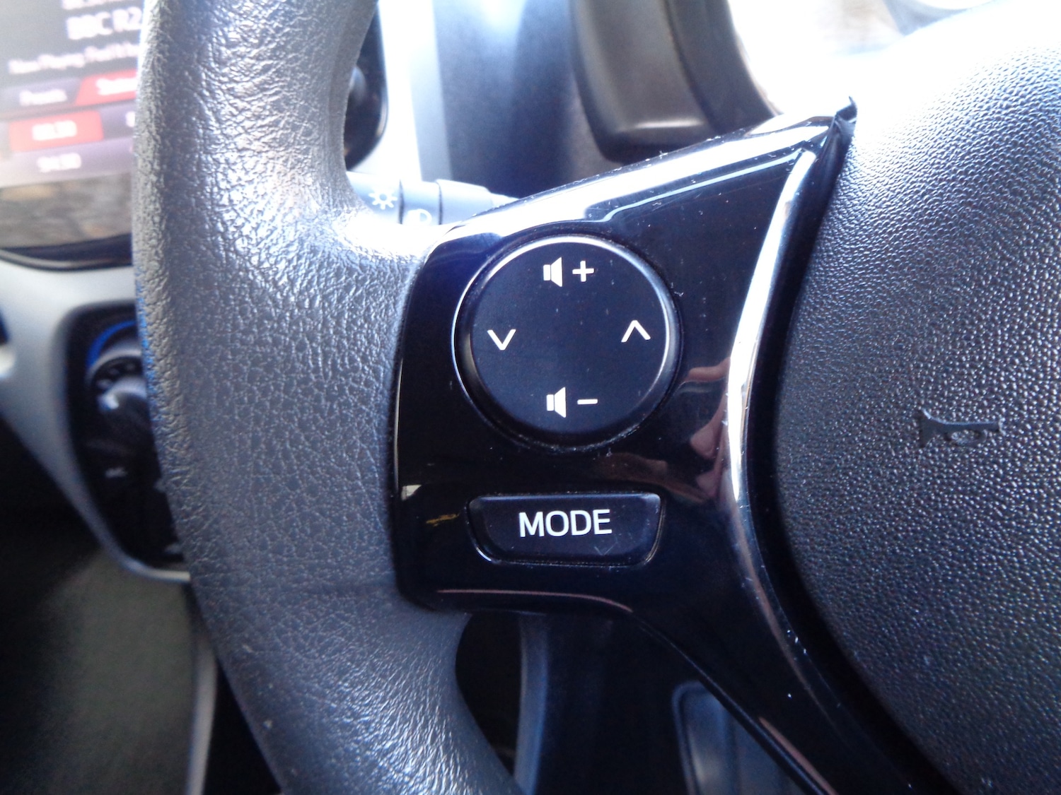 Used Peugeot 108 2016 for sale - 77663286: Photo 19