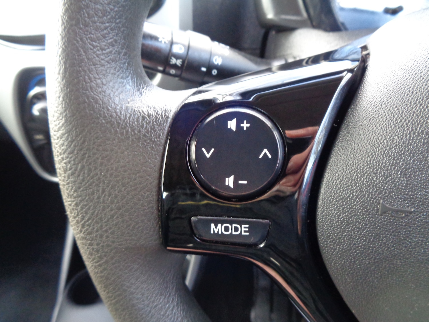 Used Peugeot 108 2017 for sale - 76931412: Photo 18