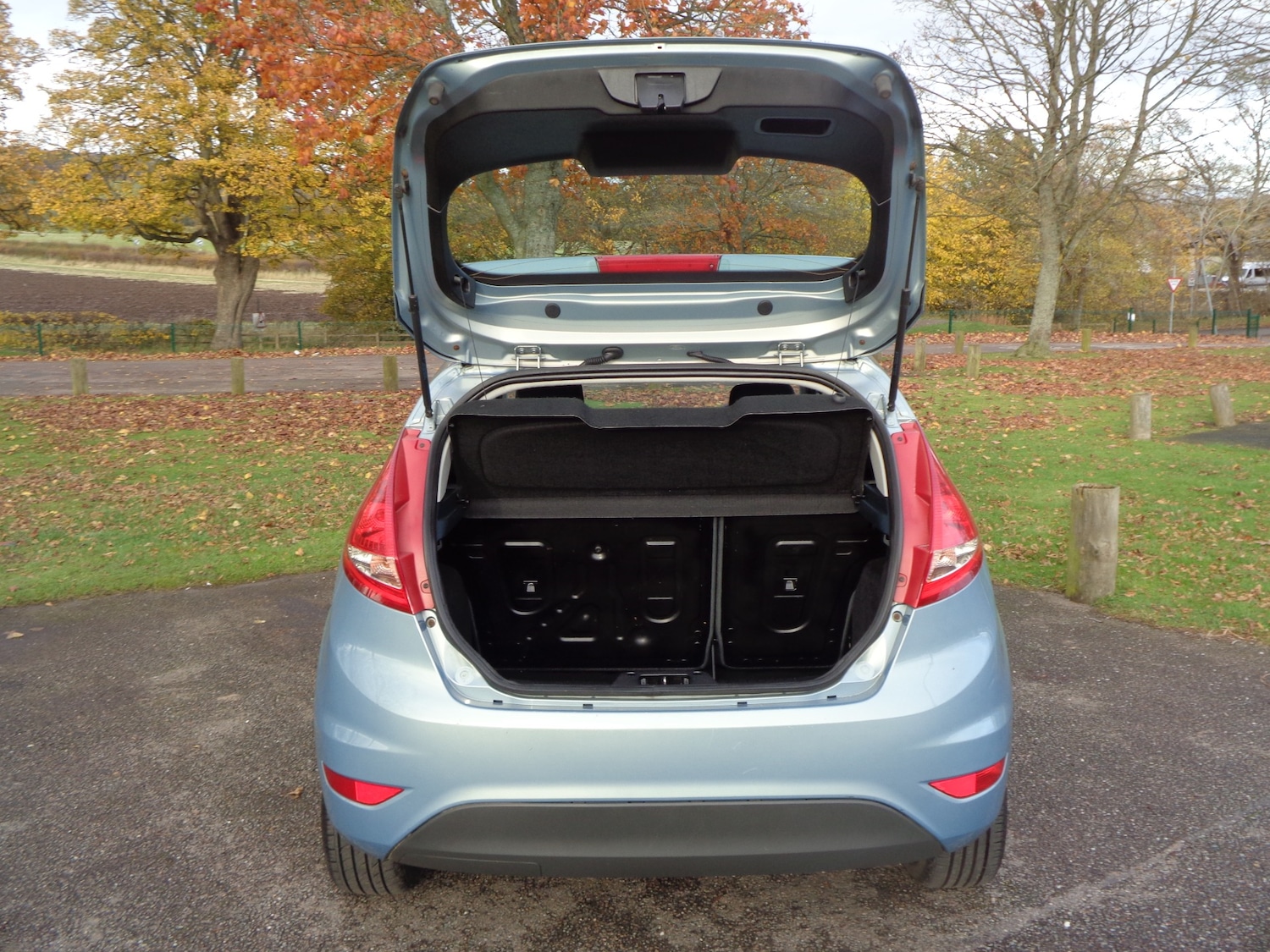 Used Ford Fiesta 2009 for sale - 76638686: Photo 8