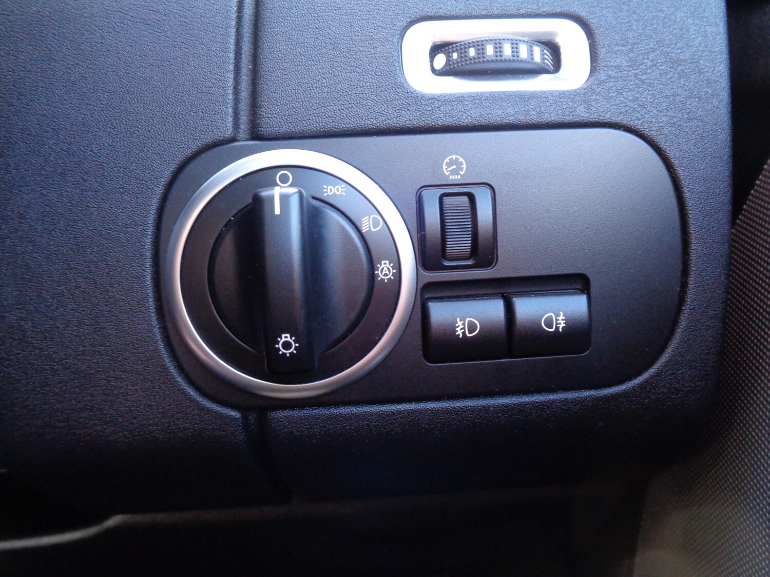 Vehicle 33
