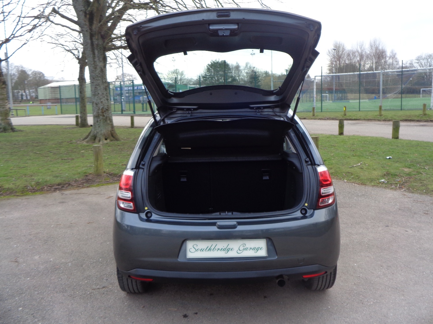 Used Citroen C3 2014 for sale - 77531946: Photo 8