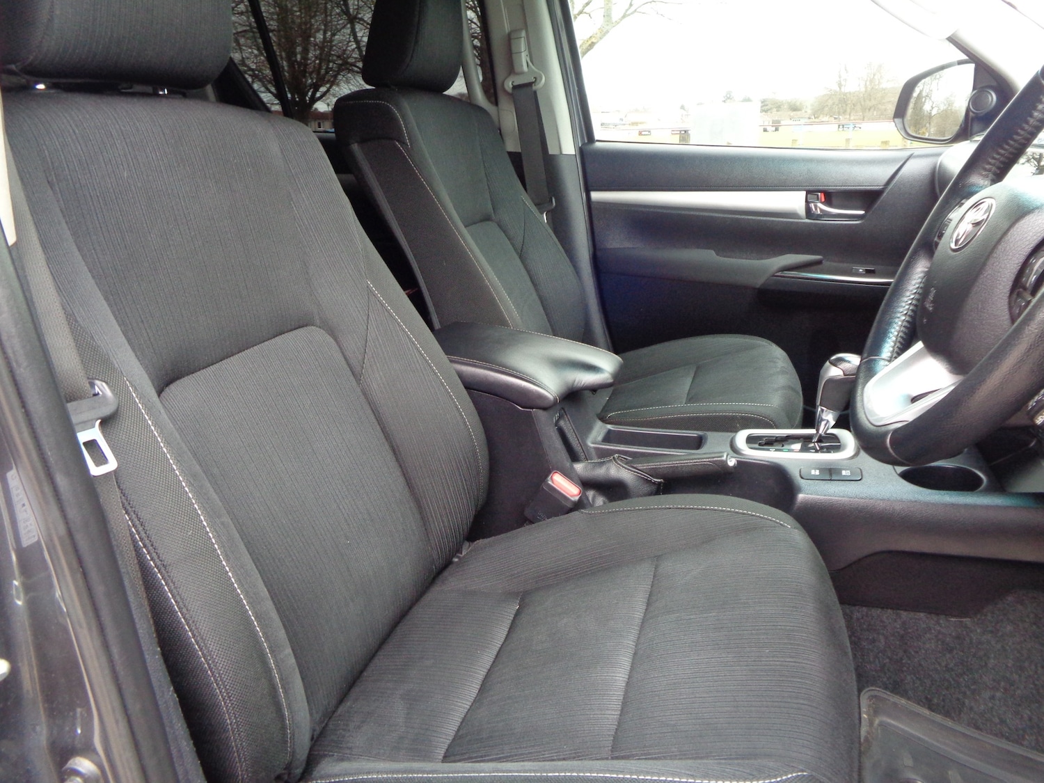 Used Toyota Hilux 2021 for sale - 78131670: Photo 16