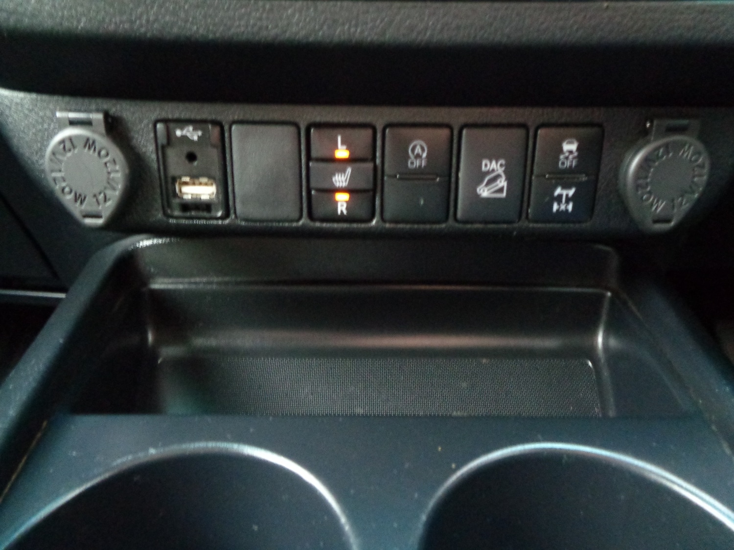 Used Toyota Hilux 2021 for sale - 78131670: Photo 31