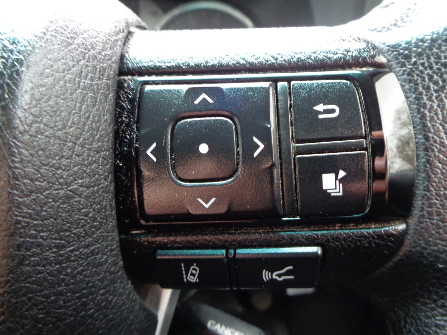 Used Toyota Hilux 2021 for sale - 78131670: Photo 34