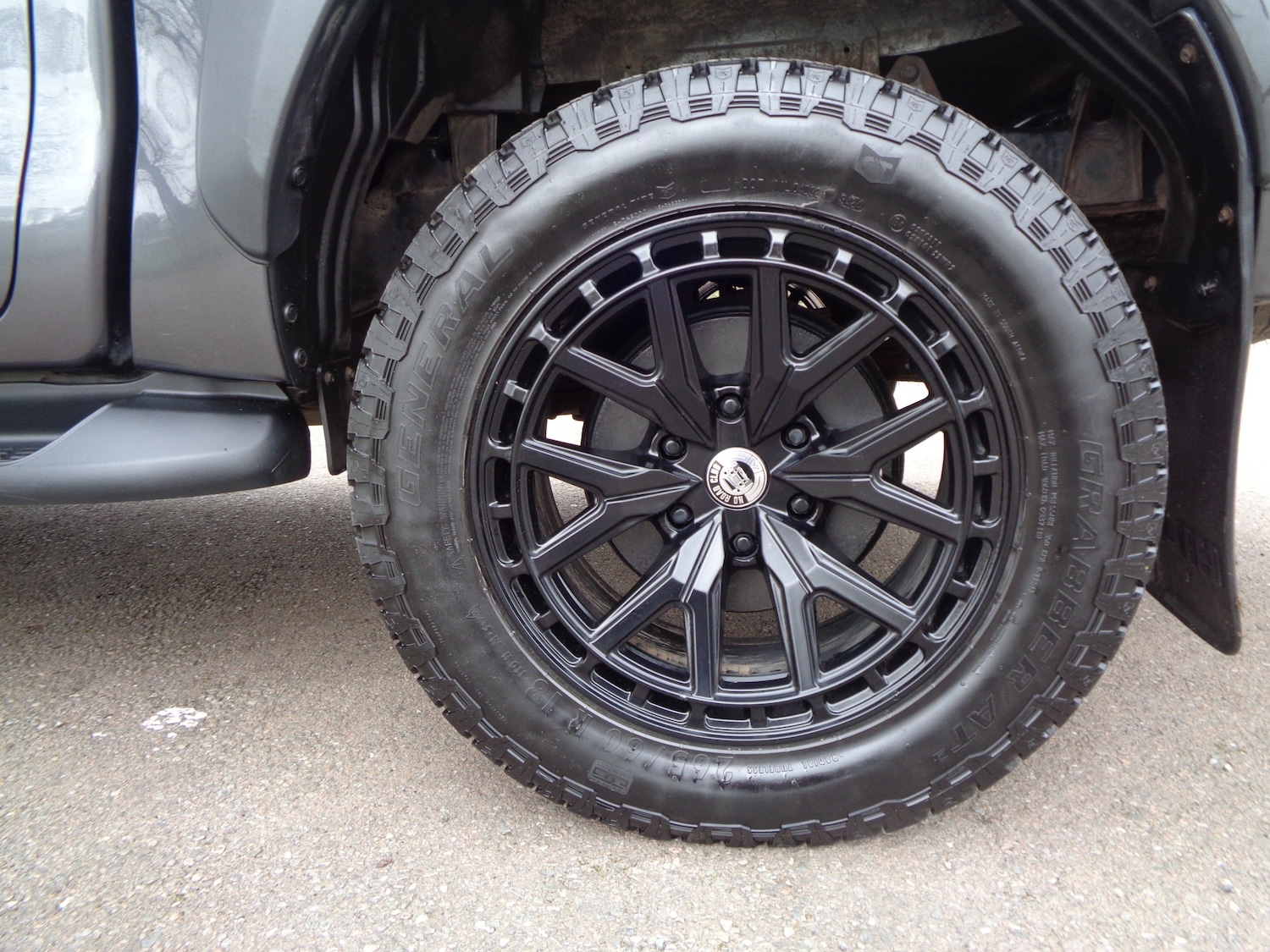 Used Toyota Hilux 2021 for sale - 78131670: Photo 38