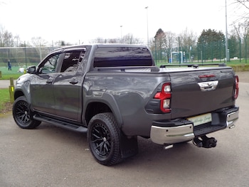 Used Toyota Hilux 2021 for sale - 78131670: Photo