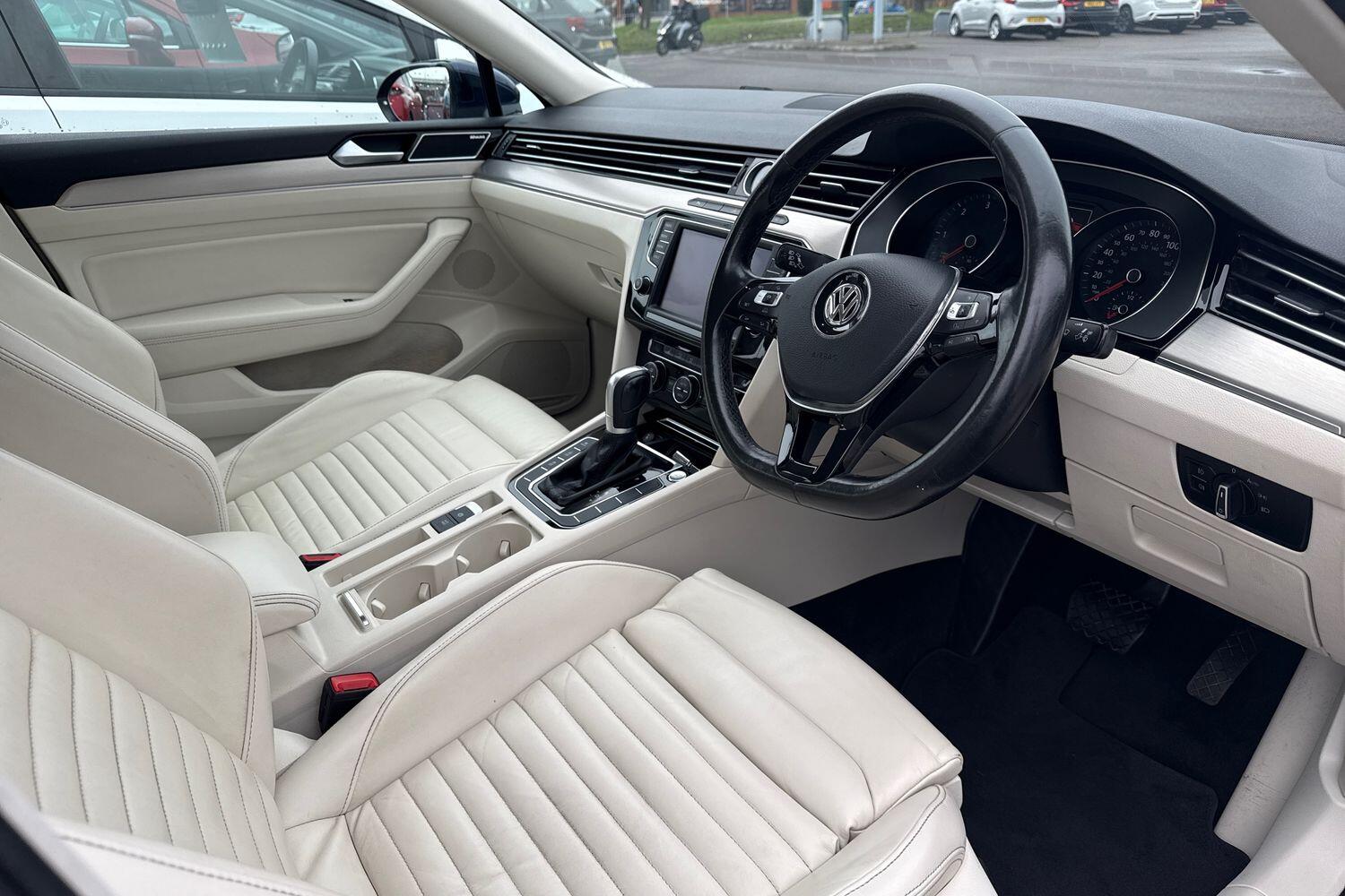 Used Volkswagen Passat 2016 for sale - 77921518: Photo 11