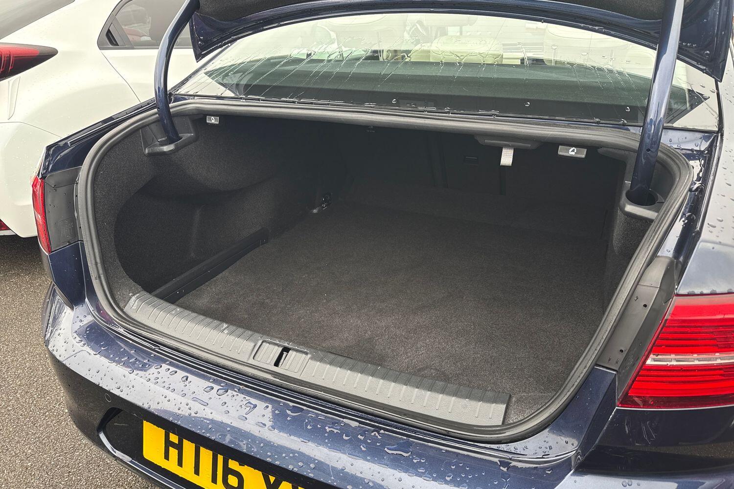 Used Volkswagen Passat 2016 for sale - 77921518: Photo 22